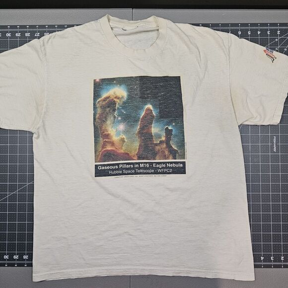 Vintage Eagle Nebula Tshirt Medium Nasa Space Kennedy Hubble 90s Stars Astronaut - Picture 1 of 10